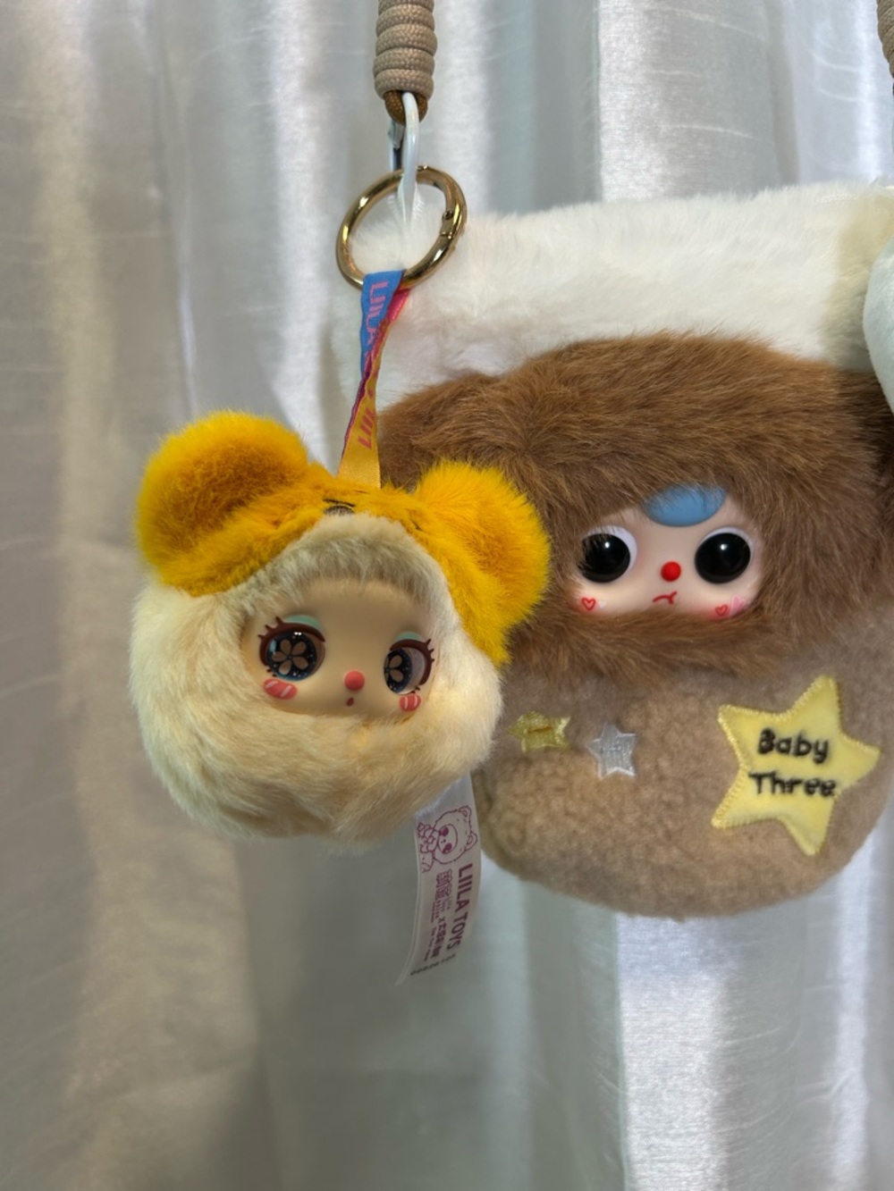 Mystery Plush Bag Charm with BONUS TOTE & Additional Bag charm! - Picture 3 of 11
